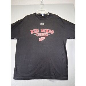 Red Wings Hockey T-shirt Reebok Adult Size XL Black